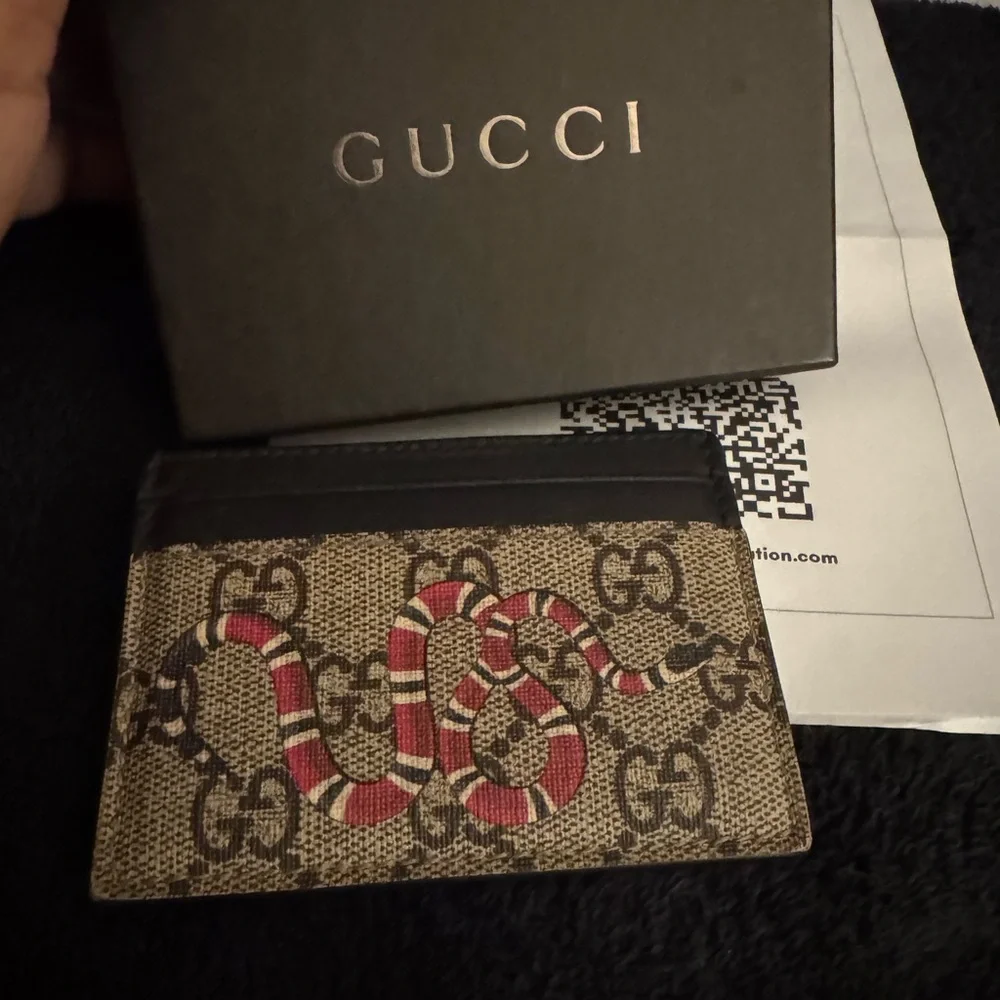 NWOT GUCCI GG Supreme Kingsnake Card Holder w/ Box & COA